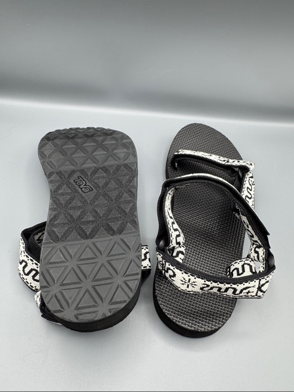 Teva Original Universal Sandals - Picture 4 of 5